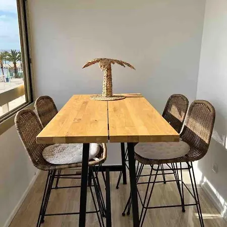 06k1 - Front Of The Sea-renovated-terraceparking Apartment Saint-Laurent-du-Var