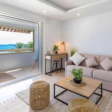 06k1 - Front Of The Sea-renovated-terraceparking *